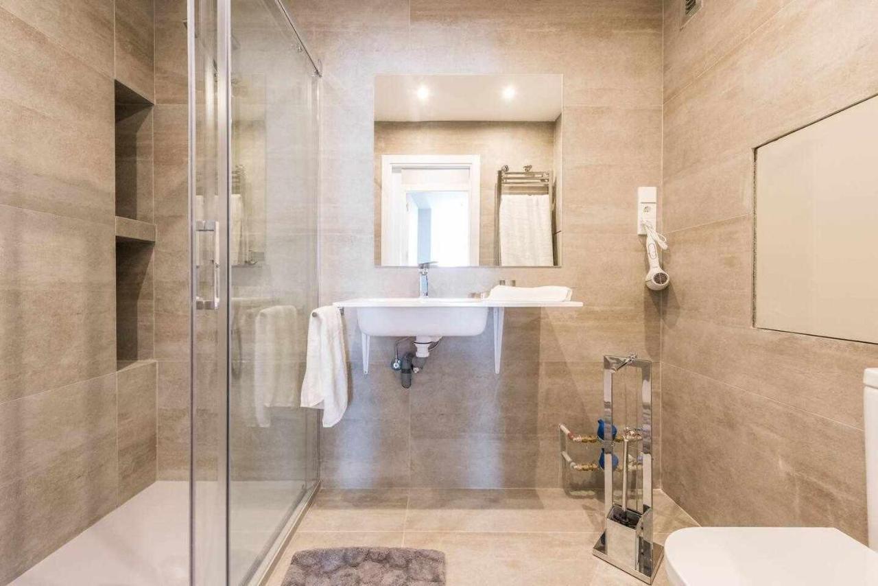Apartamento Lujo Princesa Gran Via Madrid Bagian luar foto