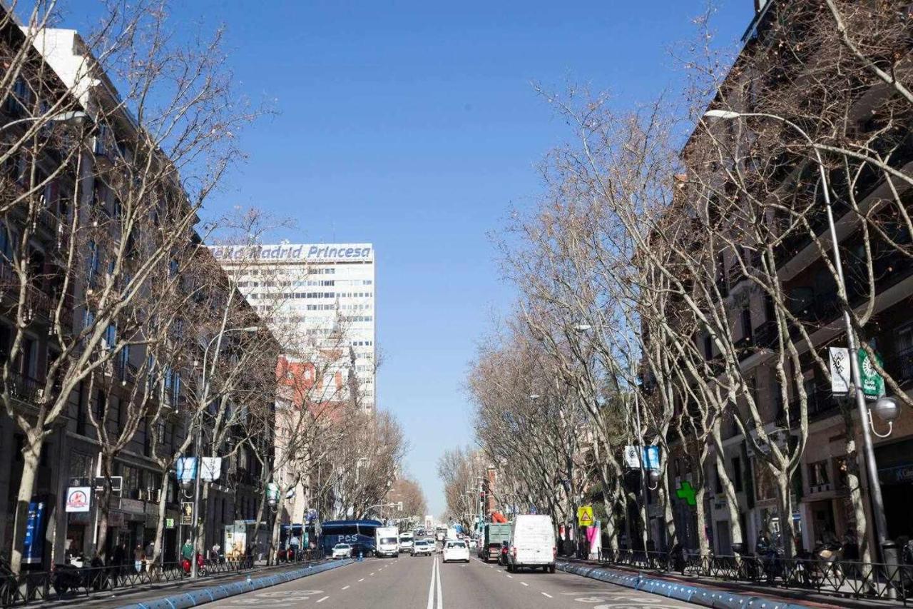 Apartamento Lujo Princesa Gran Via Madrid Bagian luar foto